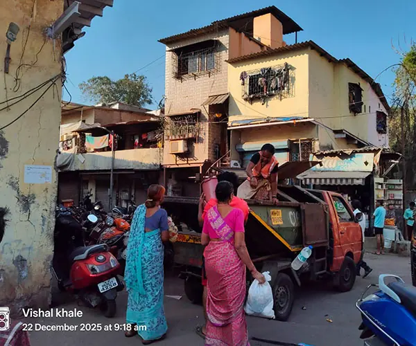 Residents participating in a Swachhta Mission event